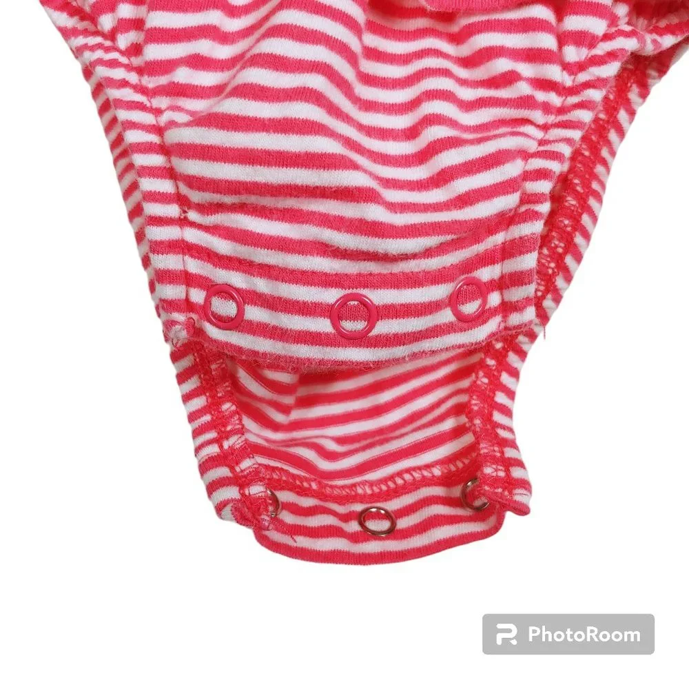 Bundle of Two Carter's Sleeveless Rompers - 6 Months